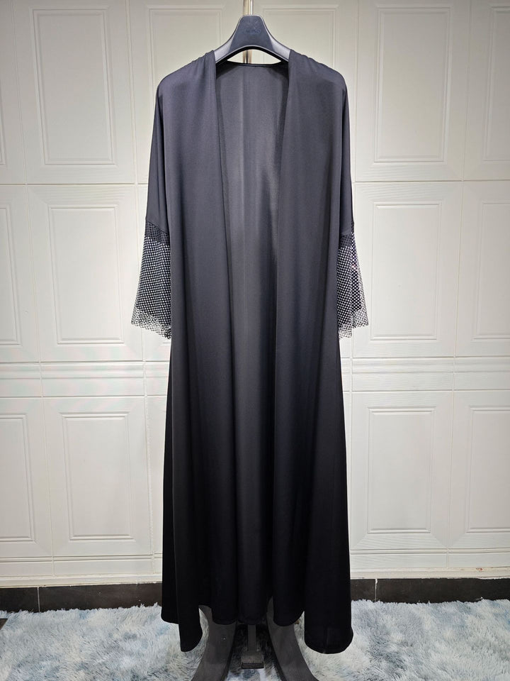 Neda Abaya mit Diamondsstreifen