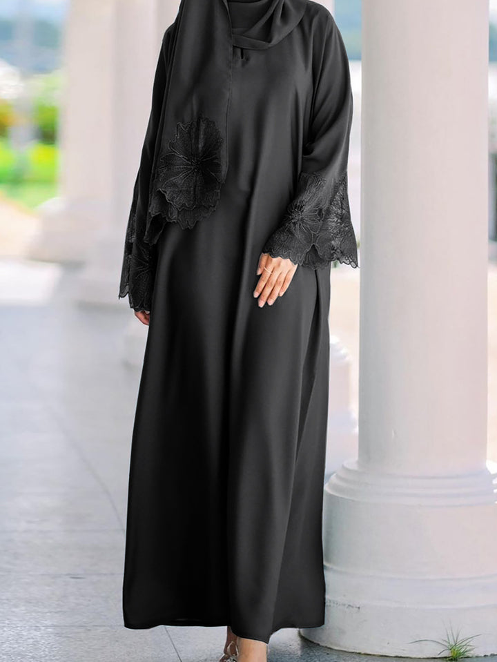 Abaya in indonesischem Stil mit Kopftuch