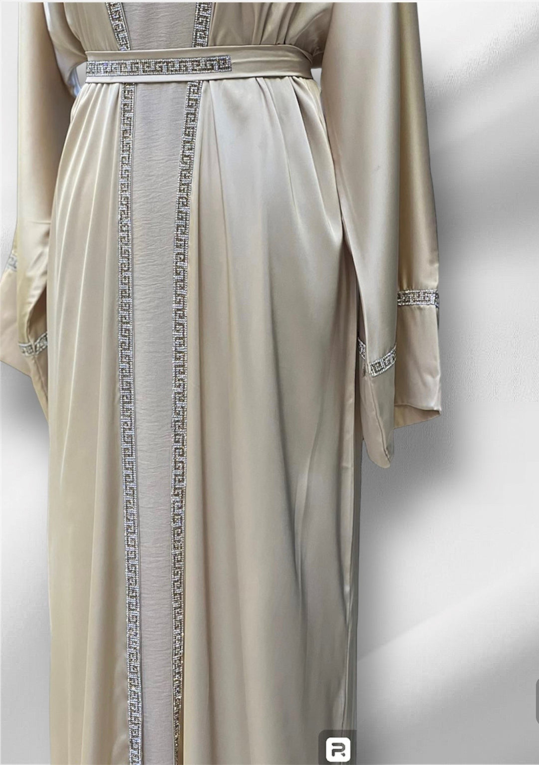 Seiden Abaya Beige hell